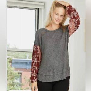 Women’s Raglan Long Sleeve Blouse